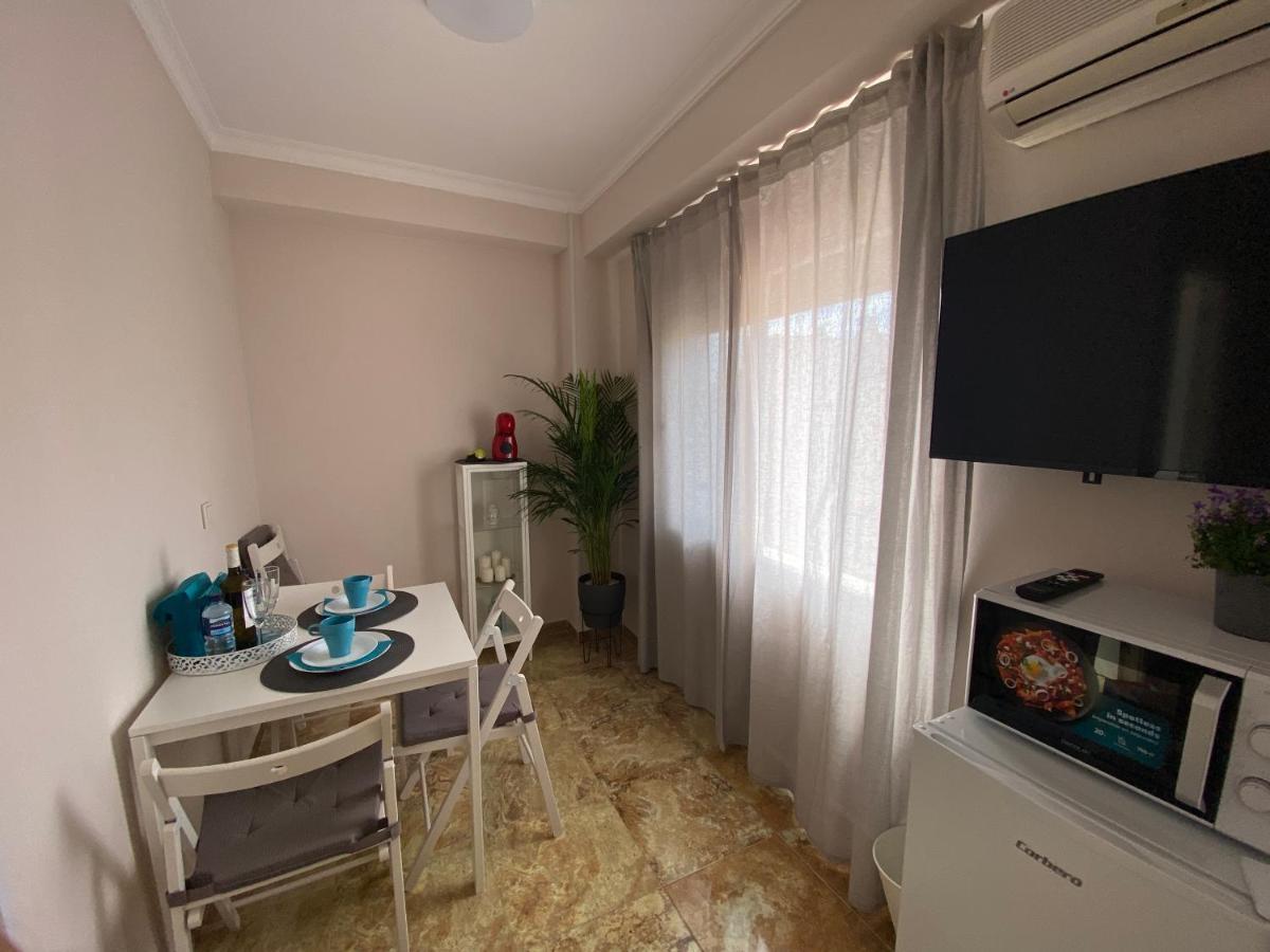 Cozy Studio Centr 토레몰리노스 외부 사진